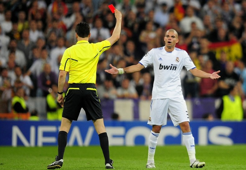 Liga Spanyol - El Clasico Real Madrid vs Barcelona Terancam Rusuh Karena Wasit! Liga Spanyol - El Clasico Real Madrid vs Barcelona Terancam Rusuh Karena Wasit!