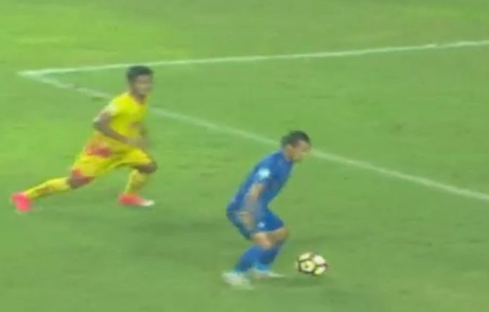 Bhayangkara FC vs Persib Bandung Bhayangkara FC vs Persib Bandung