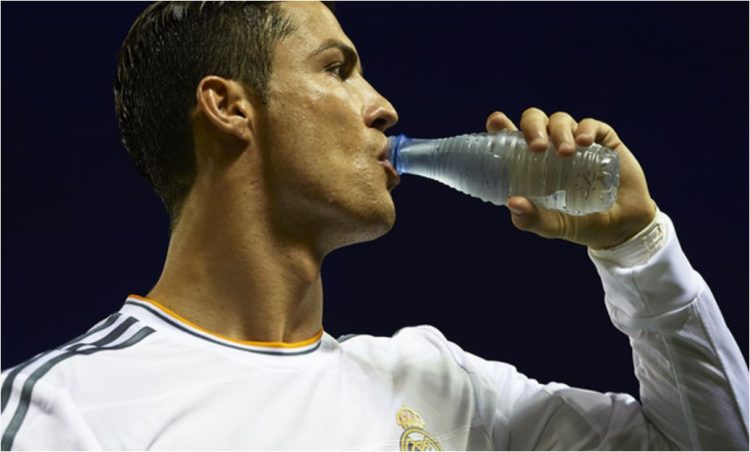 Liga Jerman - Klub Liga Jerman Ini Tawari Ronaldo Upah Aneh Liga Jerman - Klub Liga Jerman Ini Tawari Ronaldo Upah Aneh