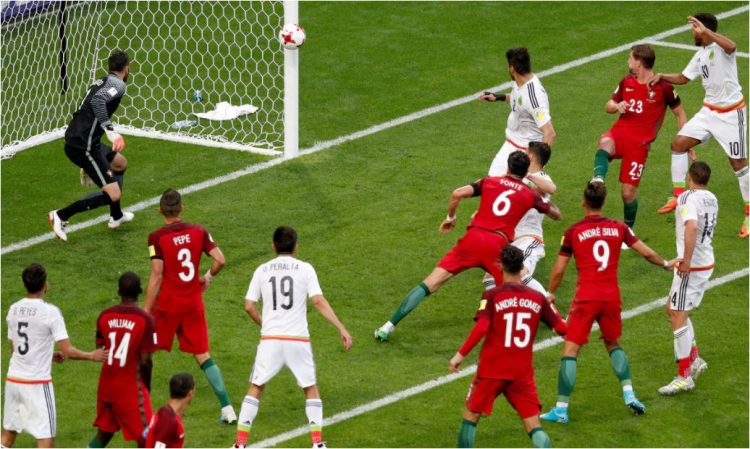 Internasional - Lihat Gol Hector Moreno Yang Patahkan Hati Portugal Internasional - Lihat Gol Hector Moreno Yang Patahkan Hati Portugal