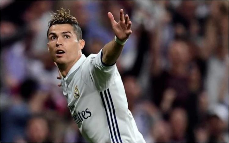 Liga Spanyol - Klub Kejutan Ini Ikut Berburu Cristiano Ronaldo Liga Spanyol - Klub Kejutan Ini Ikut Berburu Cristiano Ronaldo