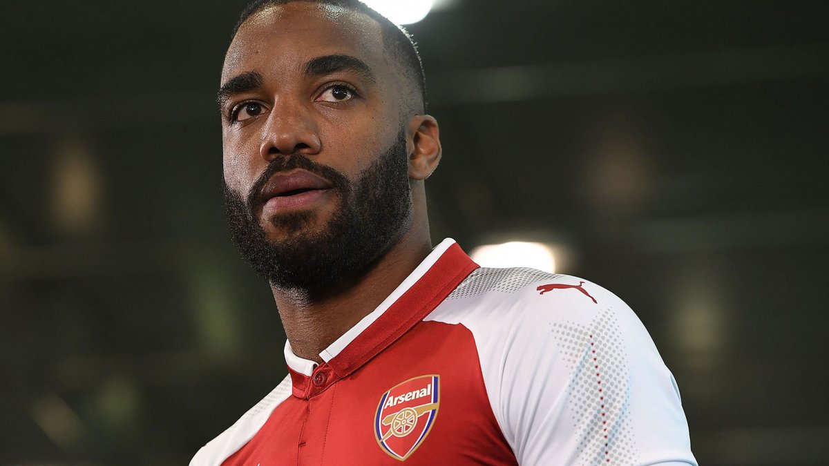 Liga Inggris - Alasan Lacazette Tak Rayakan Gol Lawan Leicester City Liga Inggris - Alasan Lacazette Tak Rayakan Gol Lawan Leicester City