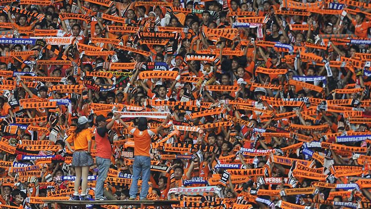 Liga Indonesia - The Jakmania Diminta Tak Pergi ke Bandung, Persib Minta Maaf Liga Indonesia - The Jakmania Diminta Tak Pergi ke Bandung, Persib Minta Maaf
