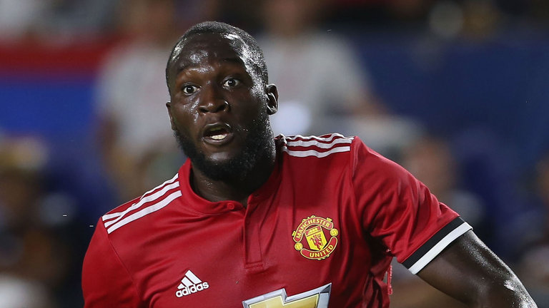 Internasional - MU Kalah, Tapi Matic Senang Lukaku Cetak Gol Internasional - MU Kalah, Tapi Matic Senang Lukaku Cetak Gol