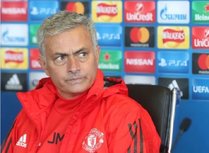 Liga Inggris - Jose Mourinho Peringatkan 2 Pemain Manchester United Liga Inggris - Jose Mourinho Peringatkan 2 Pemain Manchester United