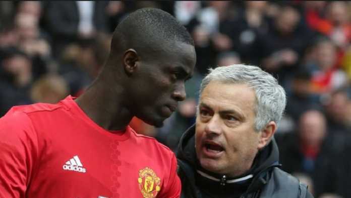 Eric Bailly Absen 3 Bulan Setelah naik meja operasi, Manchester United diperkirakan akan kehilangan Eric Bailly selama tiga bulan.