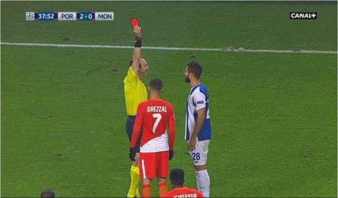 Hasil Liga Champions, Porto vs AS Monaco Wasit Jonas Eriksson asal Swedia mengibaskan dua kartu merah sekaligus untuk Felipe (FC Porto) dan Rachid Ghezzal (AS Monaco) pada laga Liga Champions tadi malam
