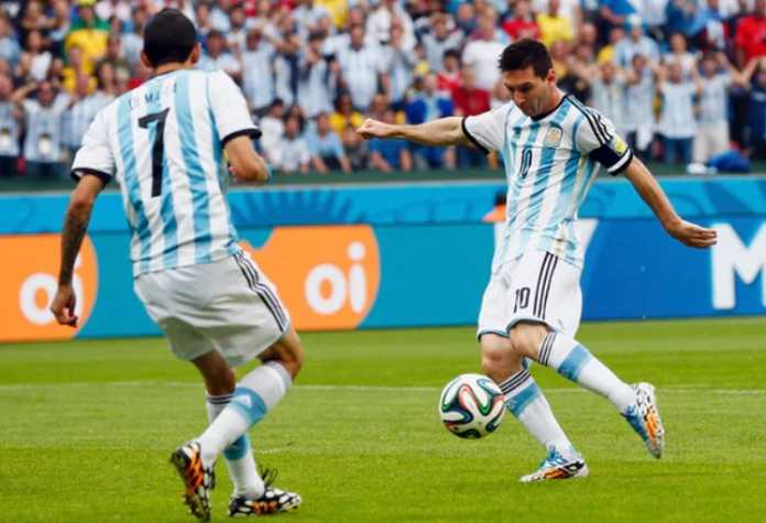 Lionel Messi - Timnas Argentina Lionel Messi percaya pemain senior di timnas Argentina harus mengundurkan diri jika gagal lagi meraih gelar juara di kesempatan terakhir Piala Dunia 2018.