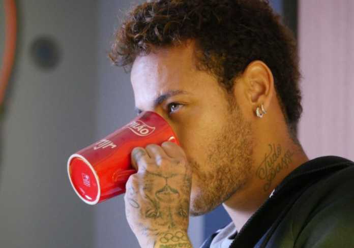 Neymar Pemain Liga Spanyol Ivan Rakitic mulai menyindir apa dampak bintang PSG, Neymar, pada tim yang ia bela. Wah, apa yang ia bilang?