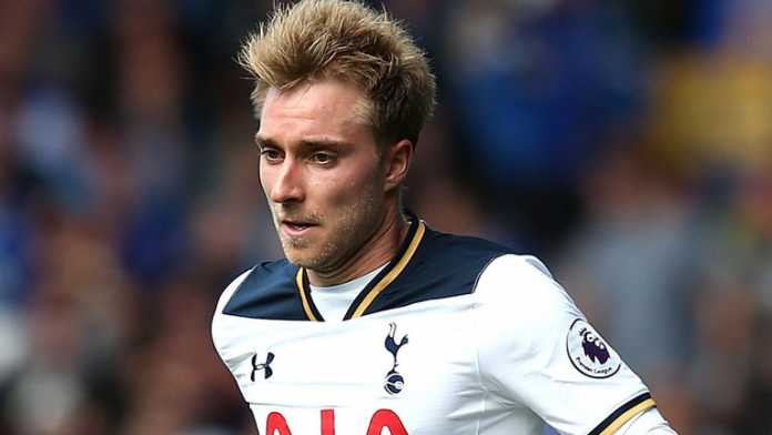 Christian Eriksen Christian Eriksen jadi bidikan utama Barcelona di bursa transfer mendatang.