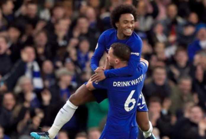 Danny Drinkwater Danny Drinkwater yang memperkuat Chelsea tetap yakin jika mereka bisa mengejar Manchester City.