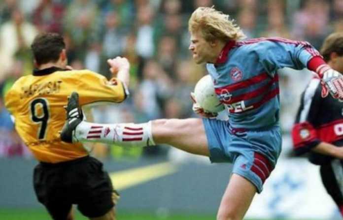 Oliver Kahn Kiper gaek asal Jerman, Oliver Kahn, rupanya enyesal juga dulu tidak bergabung dengan Manchester United