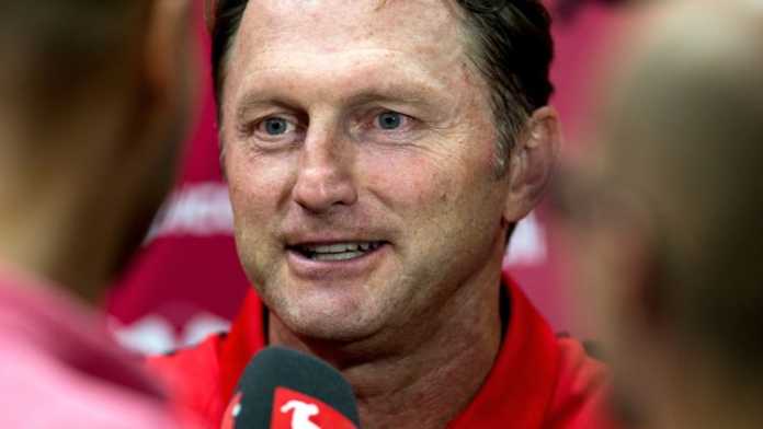 Ralph Hasenhuttl RB Leipzig Ralph Hasenhuttl tak berminat jadi pelatih Bayern Munchen.
