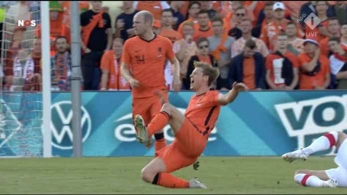 Belanda Keras Kepala! Dua Gol Dalam 4 Menit Imbangi Polandia