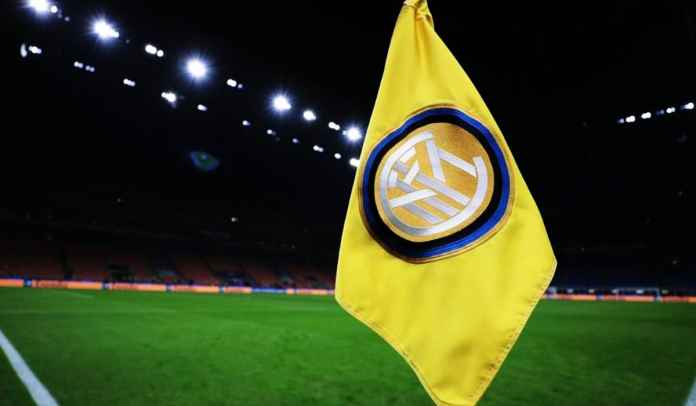 Antisipasi Kepergian Bek, Inter Milan Pantau Pemain Asal Swiss dan Turki