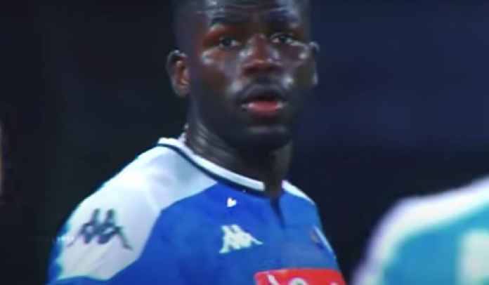 Ssst, Juventus Diam-diam Dekati Kalidou Koulibaly!