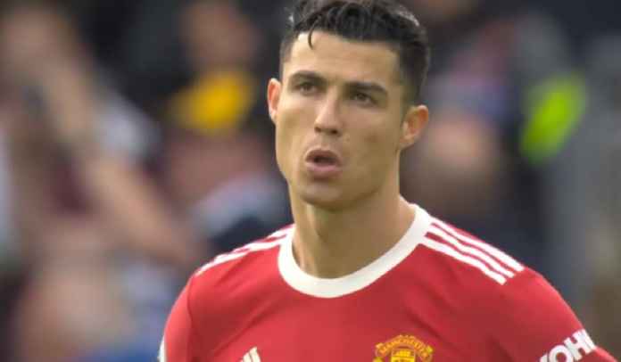 Cristiano Ronaldo Bertahan atau Hengkang Nih dari Old Trafford Jadi Cristiano Ronaldo Cabut atau Bertahan Nih di Manchester United?