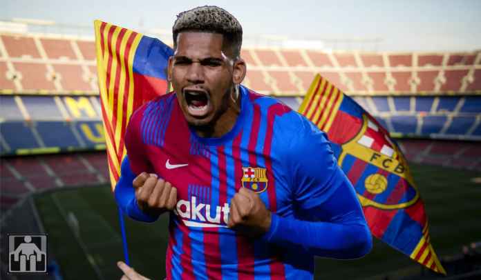 kualitas Araujo dipuji Suarez Luis Suarez Ungkap Pemain Ini Sudah Bisa Hentikan Lionel Messi di Usia 20 Tahun