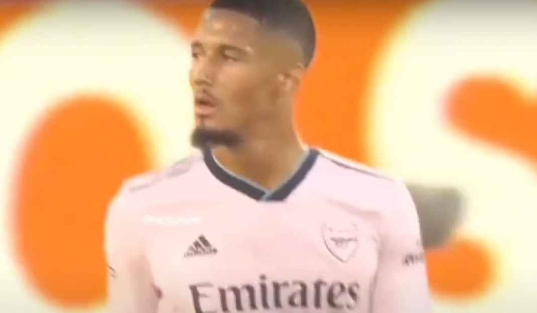 Arteta Puji Debut William Saliba Alasan Mikel Arteta Sanjung Selangit Debut William Saliba