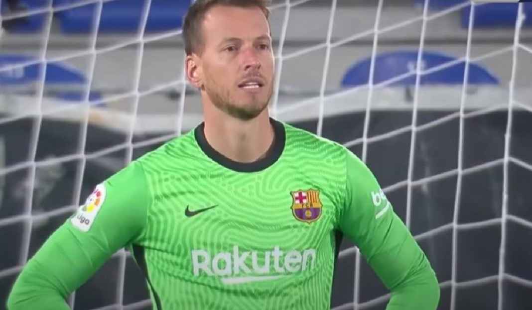 Cabut dari Barcelona, Neto Bakal Gabung Klub Inggris Cabut dari Barcelona, Neto Menuju Tim Promosi Liga Inggris