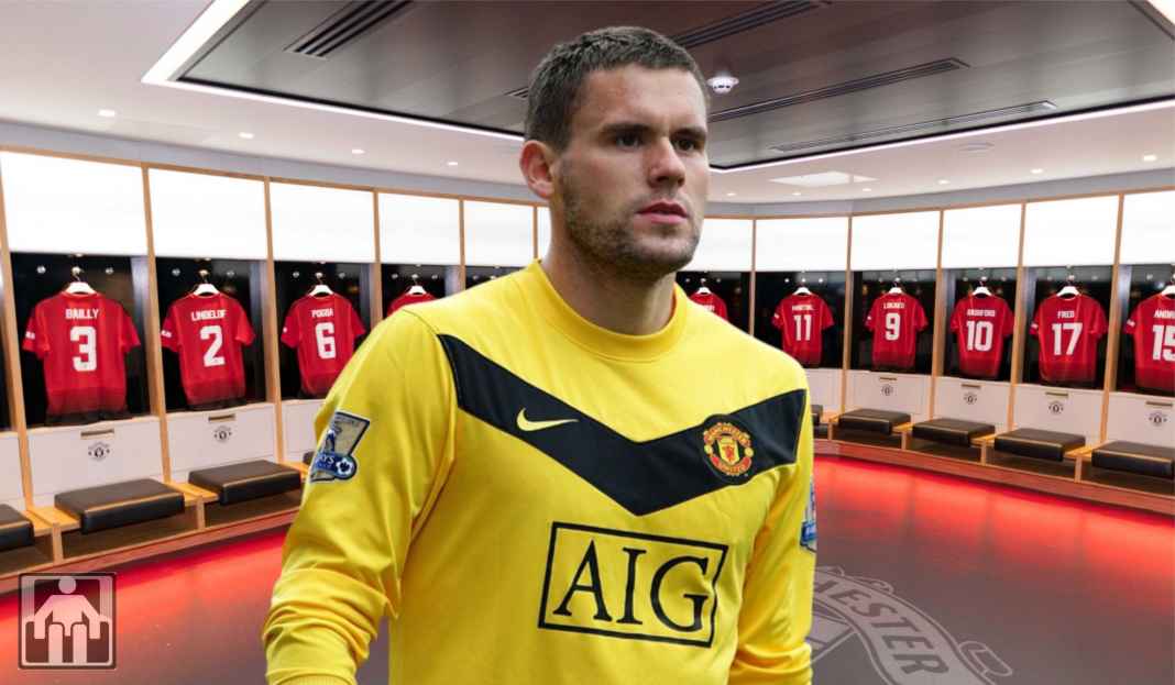 Foster bela Ronaldo di Man Utd Mantan Kiper Man Utd Ungkap Fakta Cristiano Ronaldo di Ruang Ganti Setan Merah