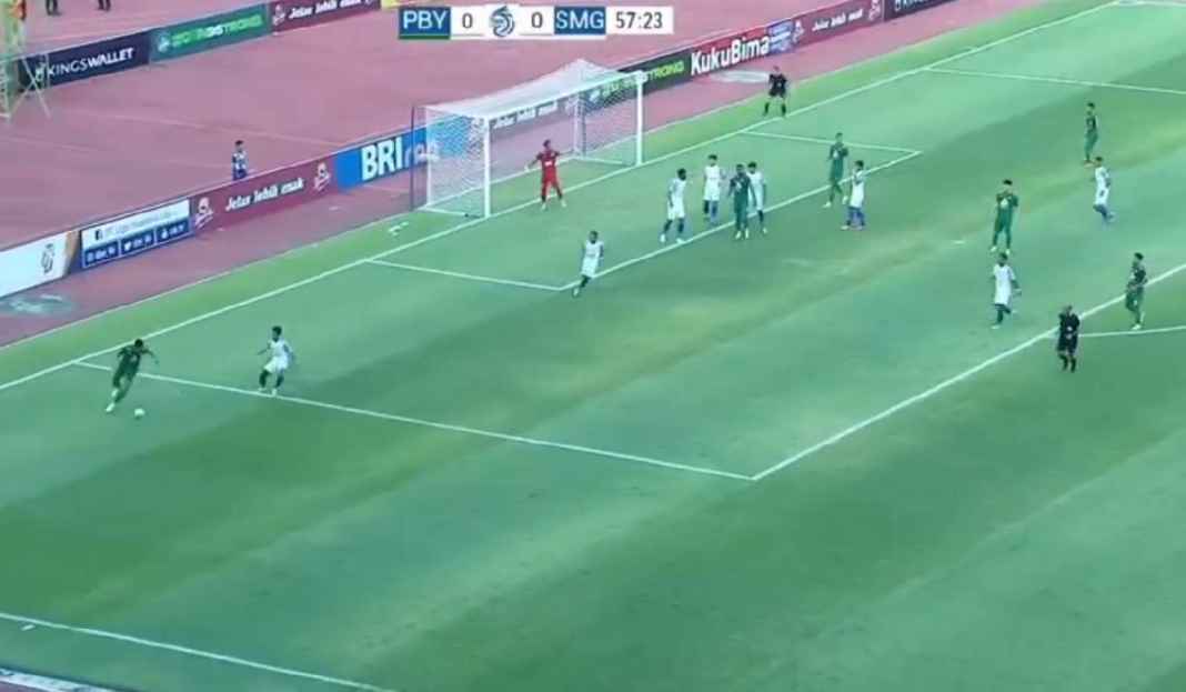 Hasil Persebaya Surabaya vs PSIS Semarang di Liga 1- Bajul Ijo Menang Susah Payah 1-0 Hasil Persebaya Surabaya vs PSIS Semarang di Liga 1: Bajul Ijo Menang Susah Payah, Untung Ada Marselino Ferdinand!