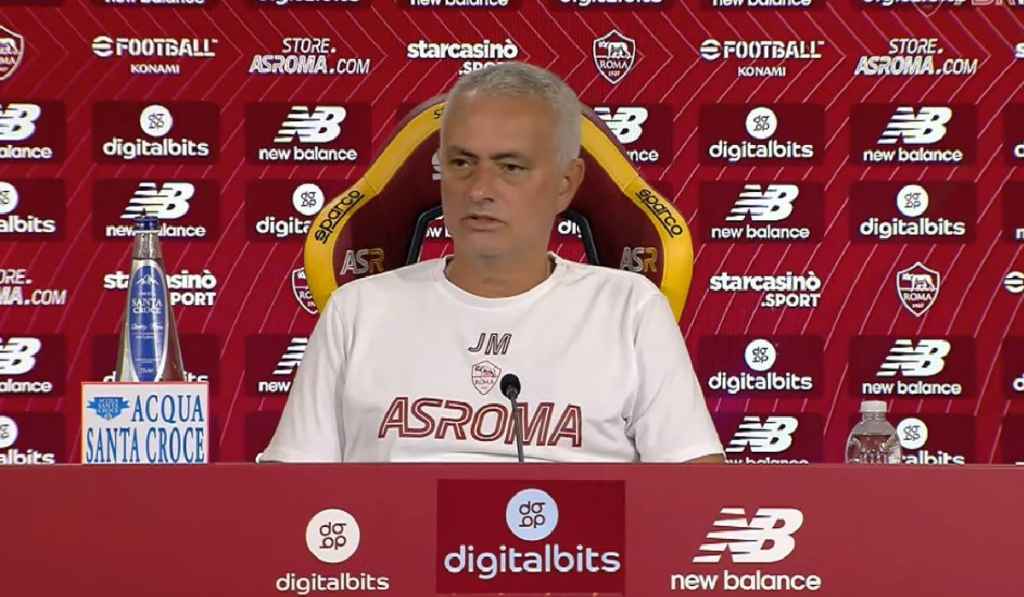 Jelang Lawan Salernitana, Jose Mourinho Bahas Transfer AS Roma