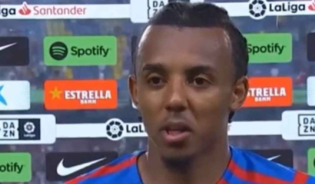 Jules Kounde Pasang Target Tinggi Usai Debut di Barcelona Target Besar Jules Kounde Setelah Debut di Barcelona