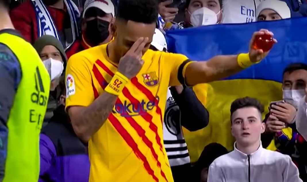 Liga Inggris, Chelsea, Barcelona, Pierre-Emerick Aubameyang, Bursa Transfer Chelsea Naikkan Tawarannya, Pierre-Emerick Aubameyang Bisa Tinggalkan Barcelona Hari Ini
