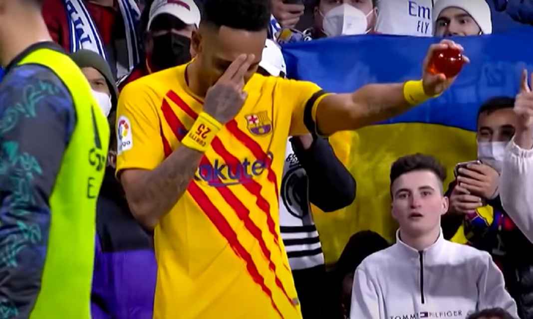 Barcelona Bisa Gagal Mengirim Aubameyang ke Chelsea