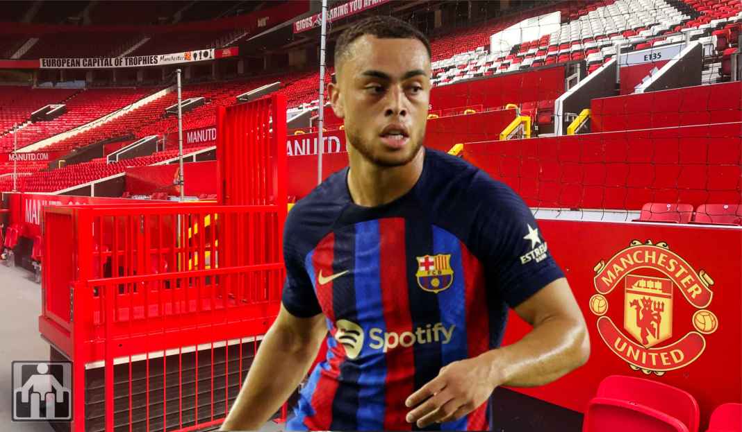 Man Utd tawarkan pertukaran Dalot-Dest Manchester United Tawarkan Pemain Ini ke Barcelona Untuk Ditukar Sergino Dest