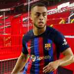 Manchester United Tawarkan Pemain Ini ke Barcelona Untuk Ditukar Sergino Dest