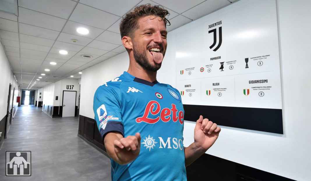 Mertens di antara tiga pilihan Dries Mertens Bingung Antara Juventus, Marseille Atau Rujuk Kembali ke Napoli