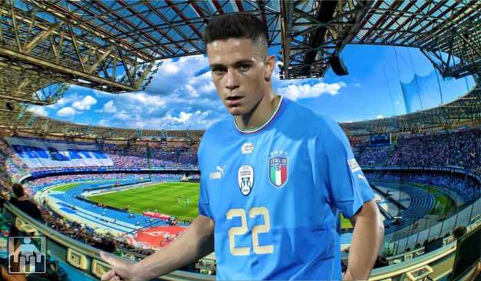 Napoli dan Sassuolo Adakan Pertemuan Penting Untuk Transfer Striker Timnas Italia