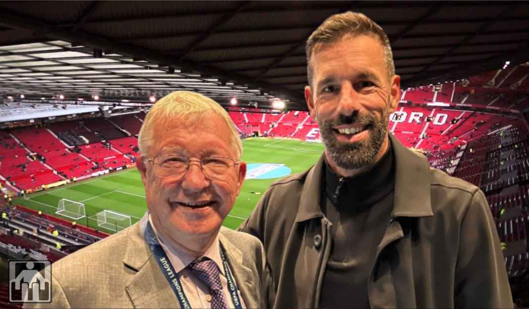 Nistelrooy tak bahas Gakpo dengan Ferguson Van Nistelrooy Bantah Diskusikan Transfer Target Man Utd Ini Dengan Ferguson