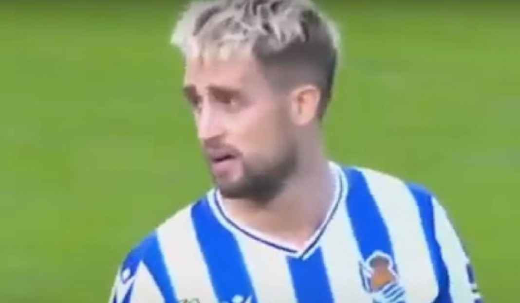 Sevilla Selangkah Lagi Amankan Adnan Januzaj Sevilla Semakin Dekat Gaet Mantan Winger Manchester United