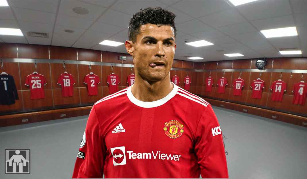 ruang ganti Man Utd ingin Ronaldo pergi SEMUA Orang di Man Utd Sudah Muak, Minta Pemain Arogan Ini Pergi dari Old Trafford