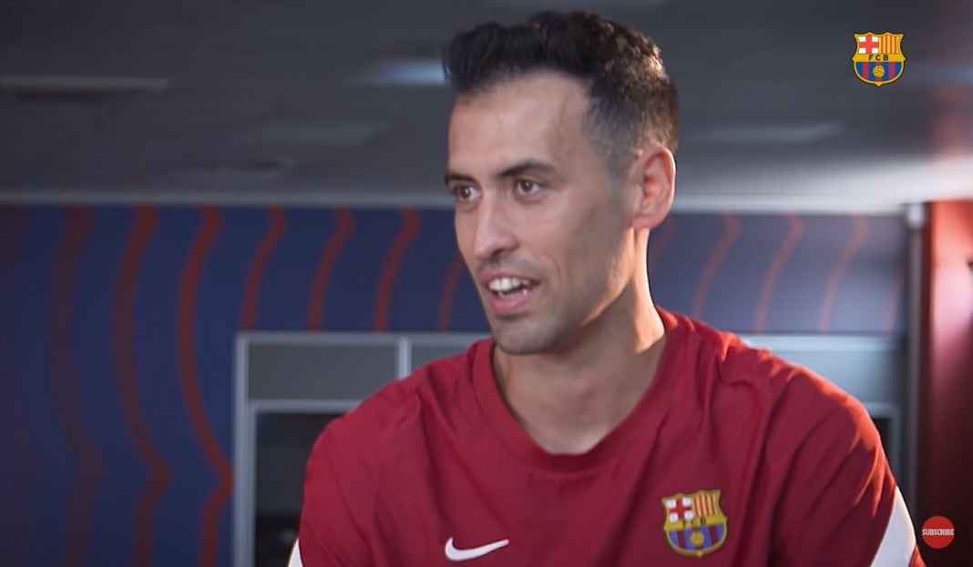 Busquets belum putuskan masa depannya Belum Putuskan Masa Depan, Sergio Busquets Bantah Tinggalkan Barcelona di Akhir Musim