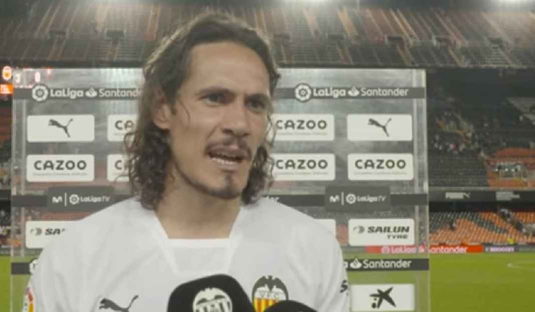 Ada yang Bikin Edinson Cavani Girang di Laga Debut dengan Valencia