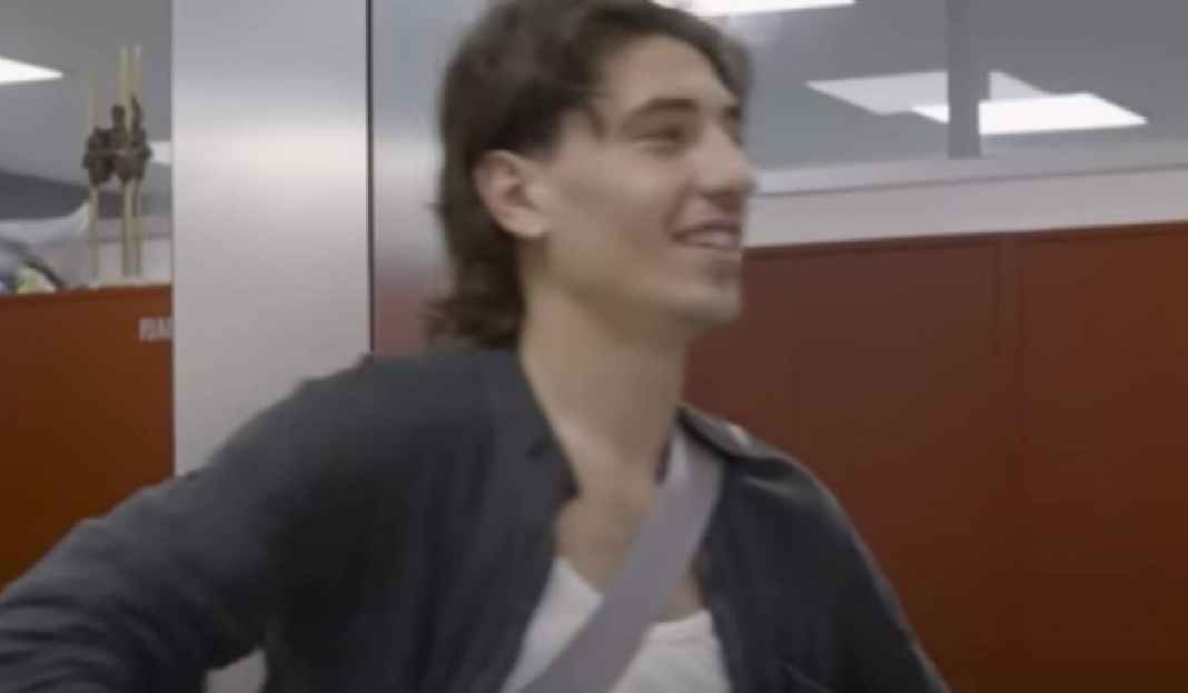 Hector Bellerin Berpotensi Hengkang di Akhir Musim dari Barcelona Baru Gabung Barcelona, Hector Bellerin Indikasikan Ingin Cabut