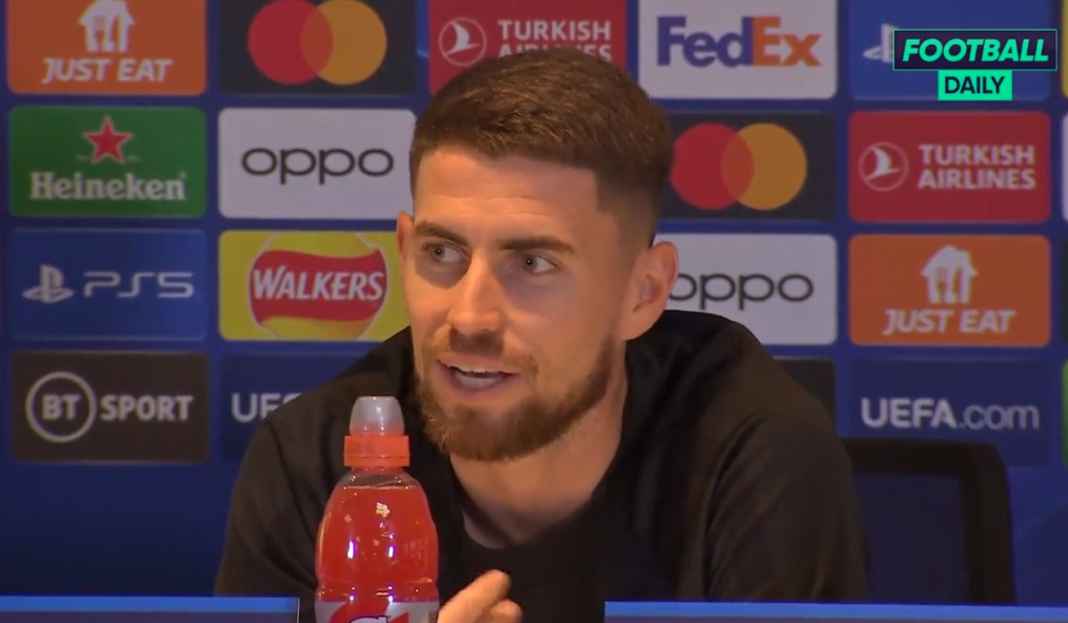 Jorginho di konferensi pers Chelsea Jorginho Bicarakan Pemecatan Thomas Tuchel dan Harapan Baru Pada Graham Potter