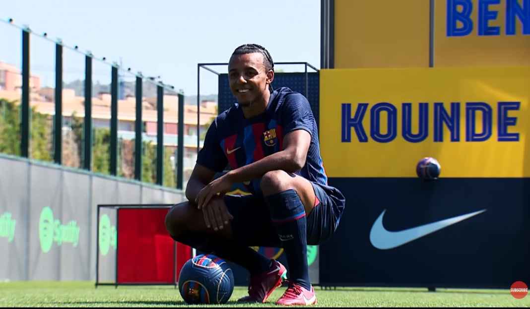 Kounde salahkan Tuchel soal transfer Chelsea