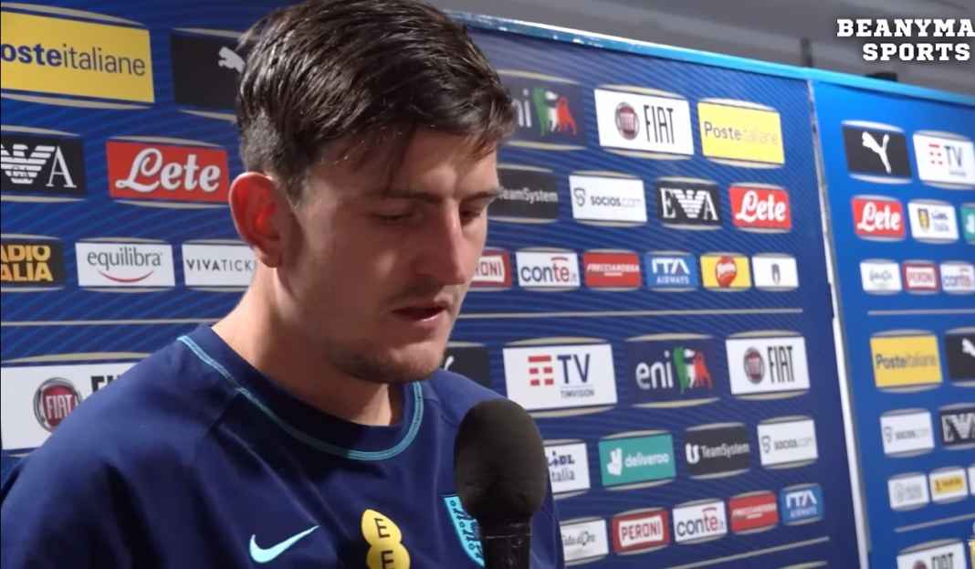 Maguire cedera bersama timnas Inggris Kabar Baik atau Buruk Bagi Man Utd? Maguire Cedera, Bakal Absen Selama Dua Pekan