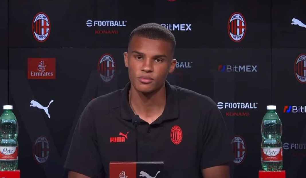 Malick Thiaw Perkenalam Diri ke Fans Milan dan Bicara Targetnya Halo Fans AC Milan, Malick Thiaw Perkenalkan Diri Nih