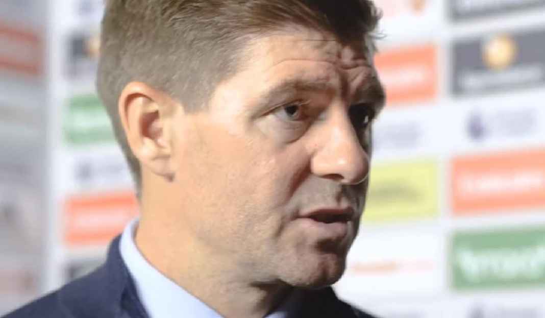 Steven Gerrard Sangat Khawatir Dipecat Aston Villa Posisi Steven Gerrard Mulai Tidak Aman di Aston Villa
