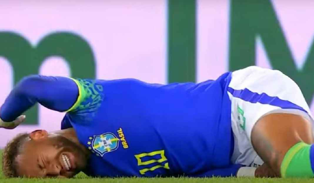 Tite Ngamuk Usai Tunisa Berupaya Ingin Tendang Neymar dari Piala Dunia Tite Murka, Tuding Timnas Tunisia Ingin Tendang Neymar dari Piala Dunia!