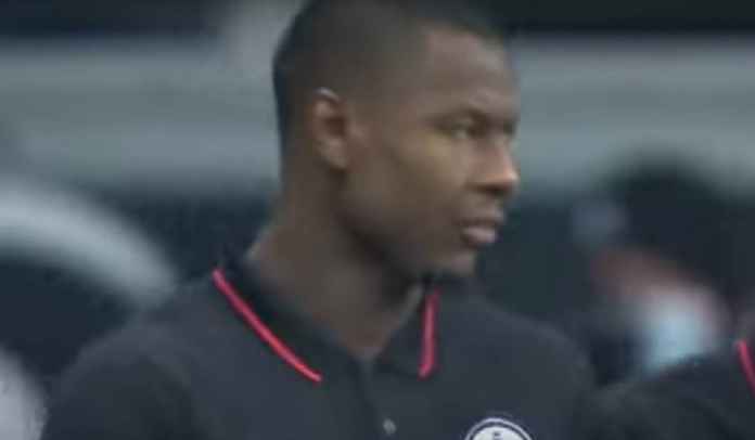 AS Roma Belum Menyerah Rekrut Bek Eintracht Frankfurt