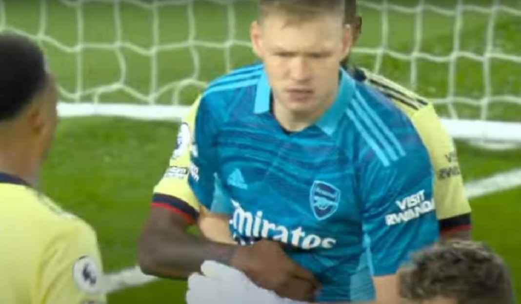 Arsenal Ingin Pagari Aaron Ramsdale Lebih Lama Tampil Impresif, Arsenal Mau Hadiahkan Aaron Ramsdale