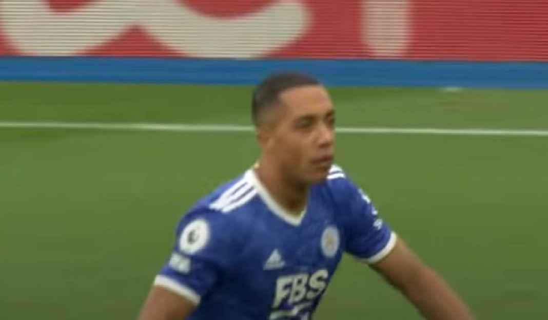 Youri Tielemans Dihubungkan dengan 2 Klub, Brendan Rodgers Berikan Tanggapan