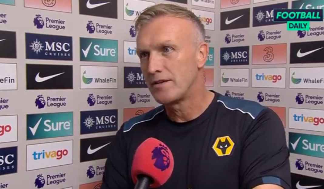 Davis senang dengan pekerjaan di Wolves